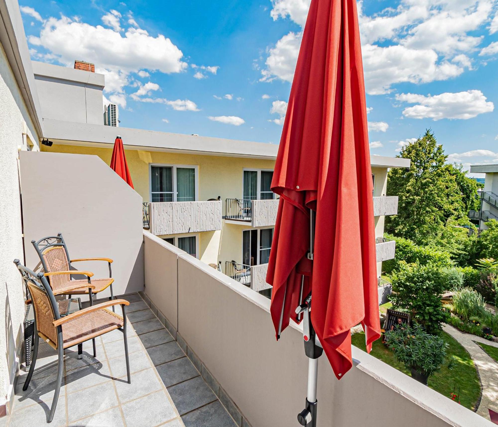Parkhotel Sonnenberg Eltville am Rhein Dış mekan fotoğraf
