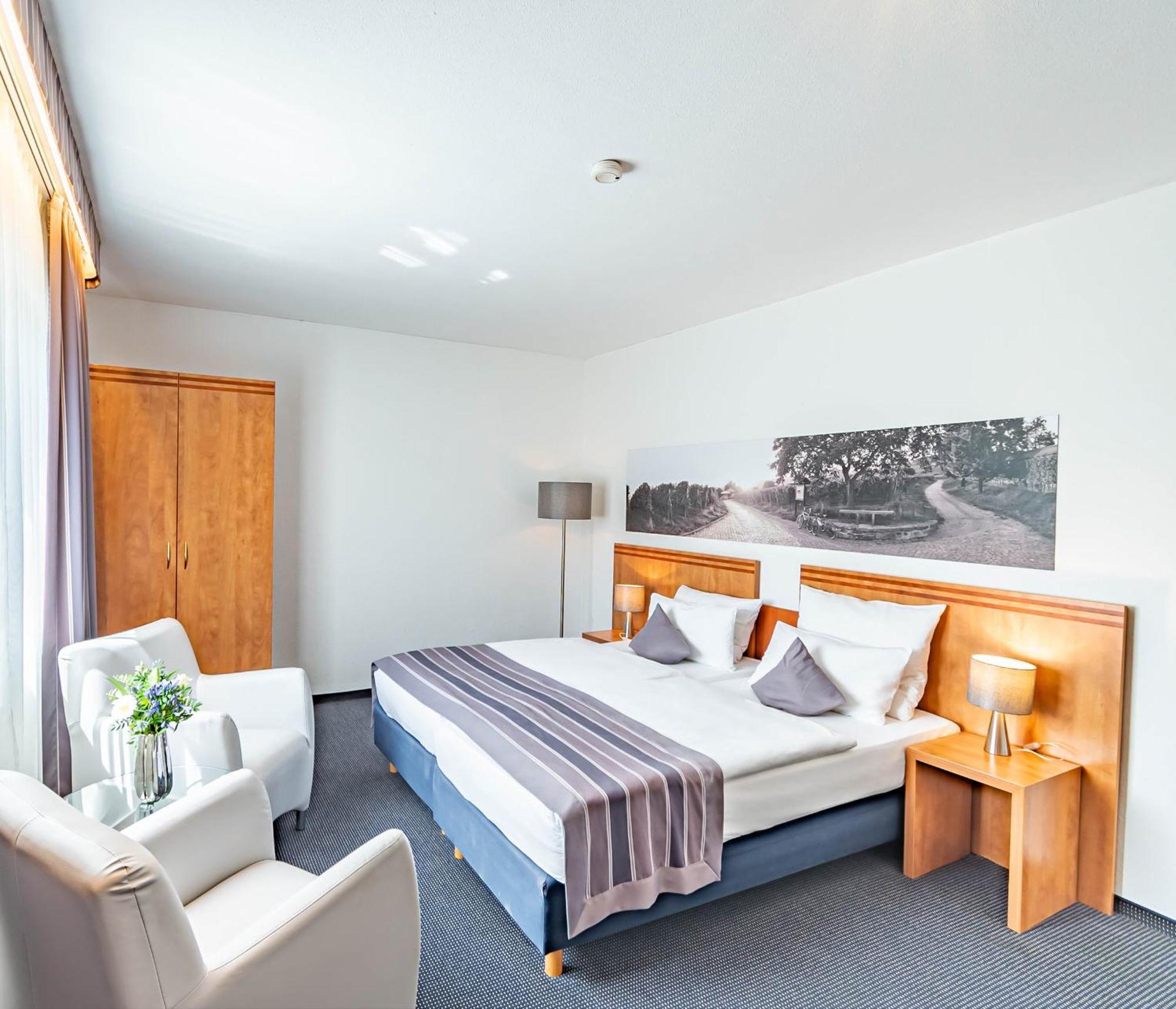 Parkhotel Sonnenberg Eltville am Rhein Dış mekan fotoğraf